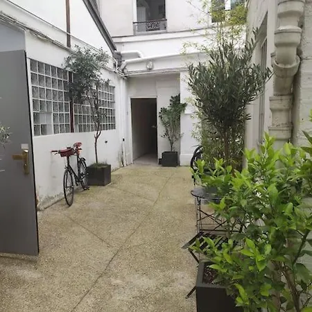 Daire Charming 40 M2, 10th Paris