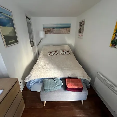 Charming 40 M2, 10th *