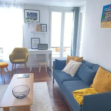 Charming 40 M2, 10th * Párizs